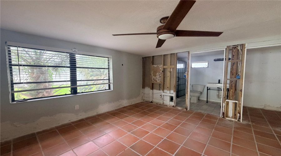 St Petersburg, Florida 33703, 3 Bedroom Bedrooms, ,2 Bathroombathrooms,Residential,For Sale,Oregon,0,Mfrtb8542032
