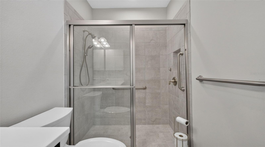 En-Suite Bath