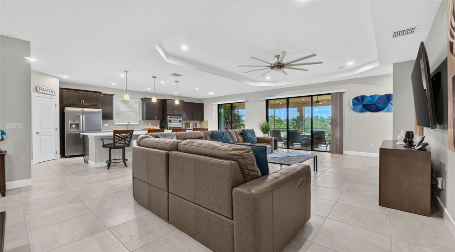 Clermont, Florida 34715, 3 Bedroom Bedrooms, ,3 Bathroombathrooms,Residential,For Sale,Braewood,0,Mfrg5116348