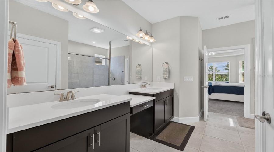 Clermont, Florida 34715, 3 Bedroom Bedrooms, ,3 Bathroombathrooms,Residential,For Sale,Braewood,0,Mfrg5116348