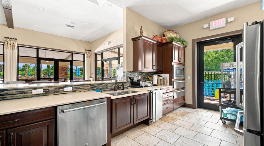 Clermont, Florida 34715, 3 Bedroom Bedrooms, ,3 Bathroombathrooms,Residential,For Sale,Braewood,0,Mfrg5116348