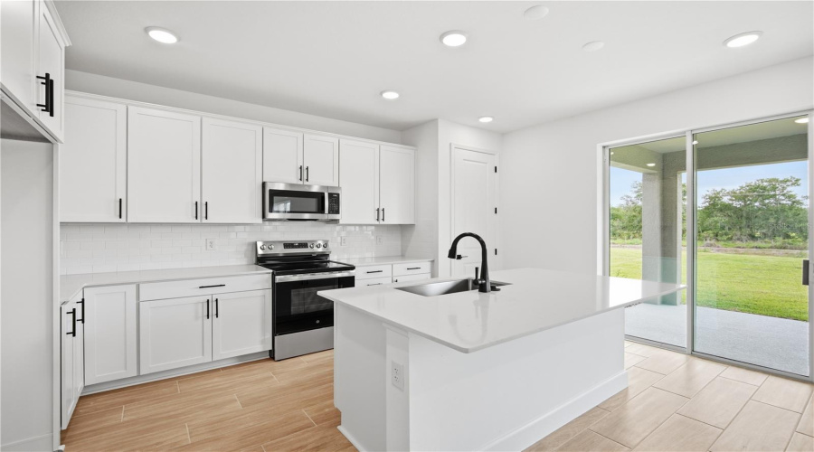 Parrish, Florida 34219, 4 Bedroom Bedrooms, ,3 Bathroombathrooms,Residential,For Sale,Banks,0,Mfrs5142954