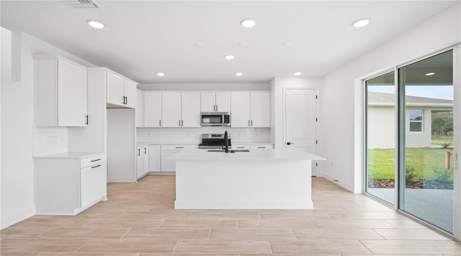 Parrish, Florida 34219, 4 Bedroom Bedrooms, ,3 Bathroombathrooms,Residential,For Sale,Banks,0,Mfrs5142954