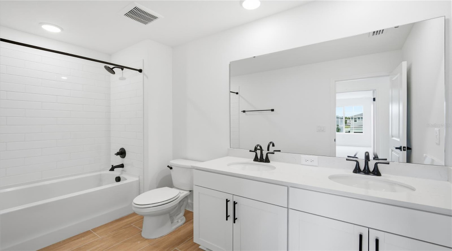 Parrish, Florida 34219, 4 Bedroom Bedrooms, ,3 Bathroombathrooms,Residential,For Sale,Banks,0,Mfrs5142954