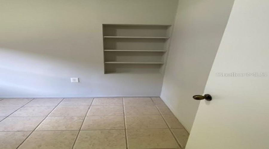 St Cloud, Florida 34769, 4 Bedroom Bedrooms, ,1 Bathroombathrooms,Residential,For Sale,Columbia,0,Mfrs5156272