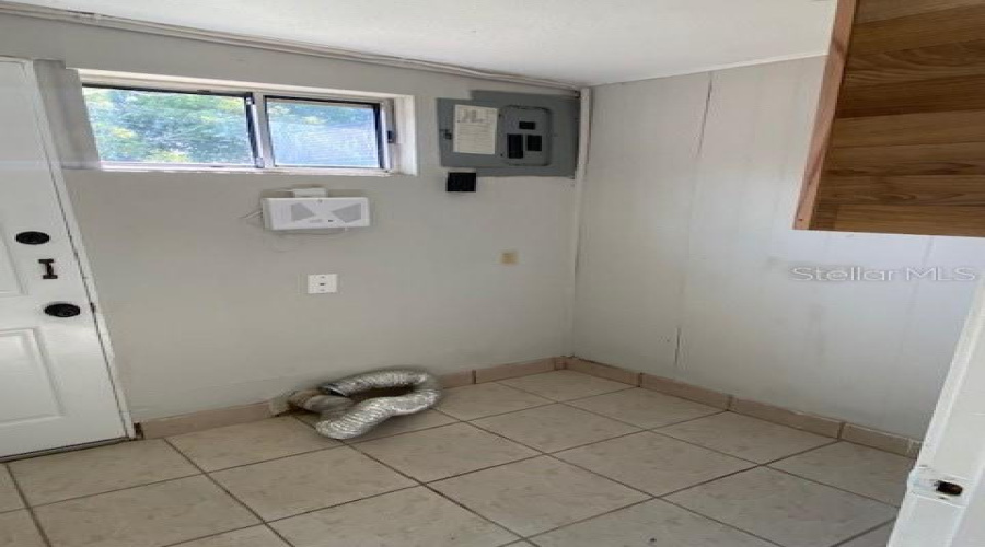 St Cloud, Florida 34769, 4 Bedroom Bedrooms, ,1 Bathroombathrooms,Residential,For Sale,Columbia,0,Mfrs5156272