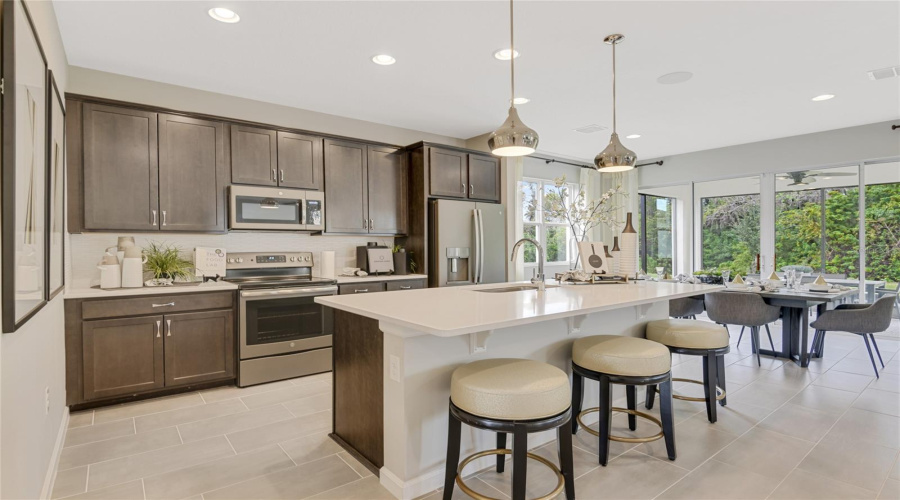 Leesburg, Florida 34788, 5 Bedroom Bedrooms, ,3 Bathroombathrooms,Residential,For Sale,Turnberry,0,Mfrs5152002