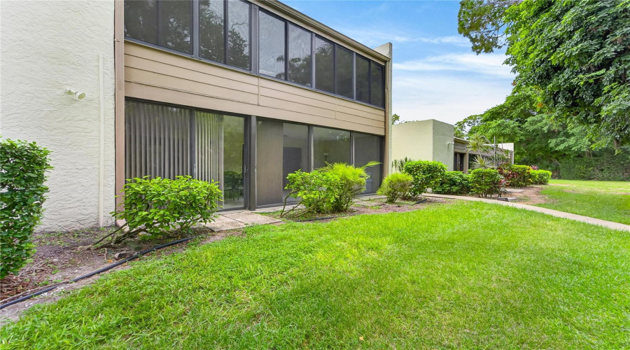 Bradenton, Florida 34210, 2 Bedroom Bedrooms, ,2 Bathroombathrooms,Residential,For Sale,Lakeside,0,Mfrtb8518661