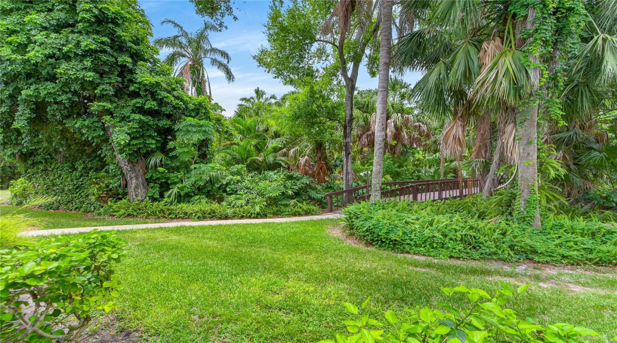 Bradenton, Florida 34210, 2 Bedroom Bedrooms, ,2 Bathroombathrooms,Residential,For Sale,Lakeside,0,Mfrtb8518661