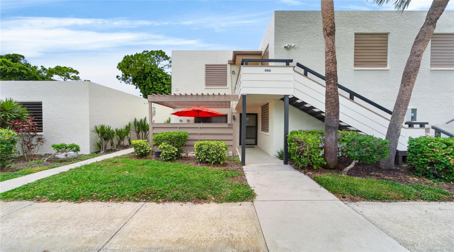 Bradenton, Florida 34210, 2 Bedroom Bedrooms, ,2 Bathroombathrooms,Residential,For Sale,Lakeside,0,Mfrtb8518661