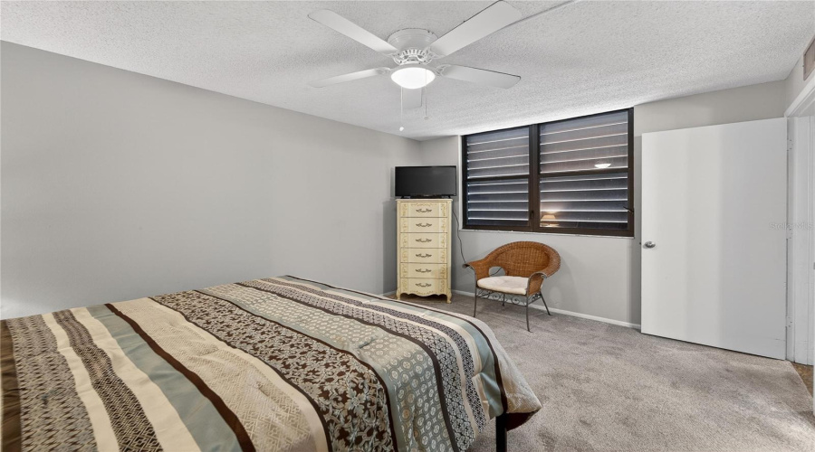 Bradenton, Florida 34210, 2 Bedroom Bedrooms, ,2 Bathroombathrooms,Residential,For Sale,Lakeside,0,Mfrtb8518661