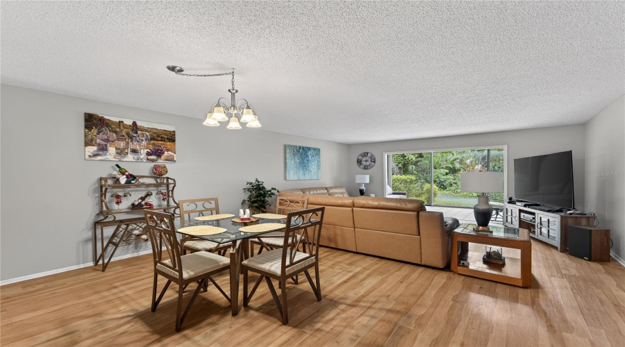 Bradenton, Florida 34210, 2 Bedroom Bedrooms, ,2 Bathroombathrooms,Residential,For Sale,Lakeside,0,Mfrtb8518661