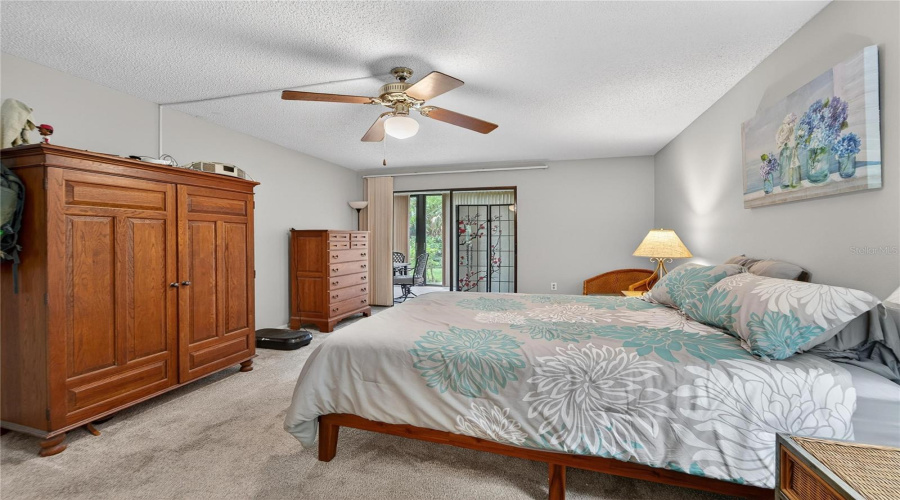 Bradenton, Florida 34210, 2 Bedroom Bedrooms, ,2 Bathroombathrooms,Residential,For Sale,Lakeside,0,Mfrtb8518661