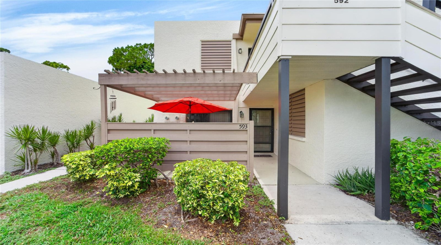Bradenton, Florida 34210, 2 Bedroom Bedrooms, ,2 Bathroombathrooms,Residential,For Sale,Lakeside,0,Mfrtb8518661