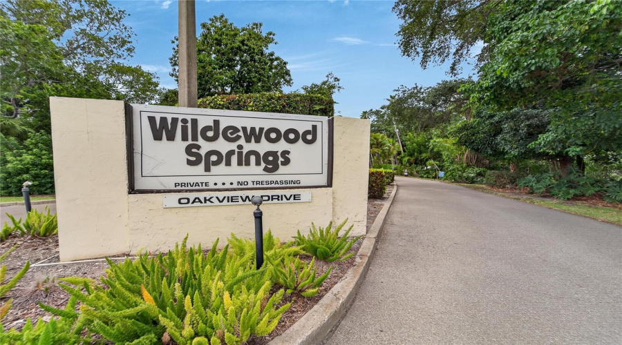 Bradenton, Florida 34210, 2 Bedroom Bedrooms, ,2 Bathroombathrooms,Residential,For Sale,Lakeside,0,Mfrtb8518661