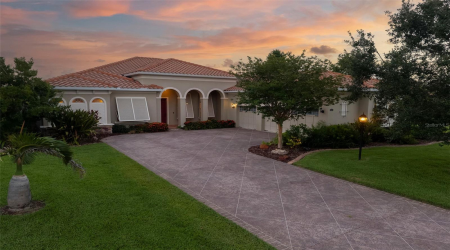 Sarasota, Florida 34240, 4 Bedroom Bedrooms, ,3 Bathroombathrooms,Residential,For Sale,Webber,0,Mfra4700038