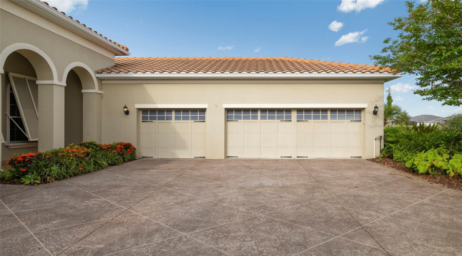 Sarasota, Florida 34240, 4 Bedroom Bedrooms, ,3 Bathroombathrooms,Residential,For Sale,Webber,0,Mfra4700038