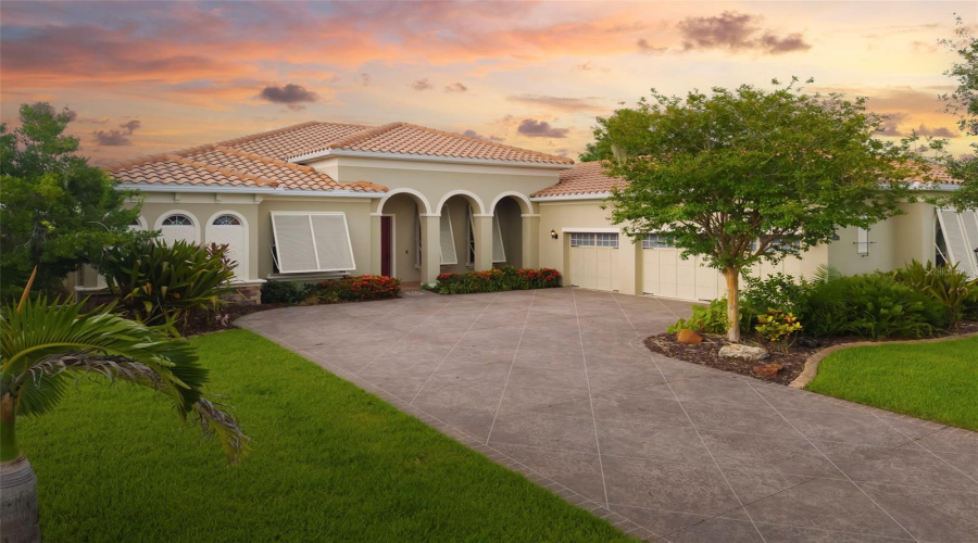 Sarasota, Florida 34240, 4 Bedroom Bedrooms, ,3 Bathroombathrooms,Residential,For Sale,Webber,0,Mfra4700038