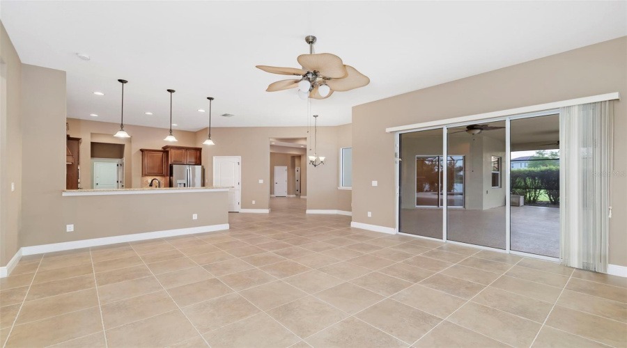 Sarasota, Florida 34240, 4 Bedroom Bedrooms, ,3 Bathroombathrooms,Residential,For Sale,Webber,0,Mfra4700038