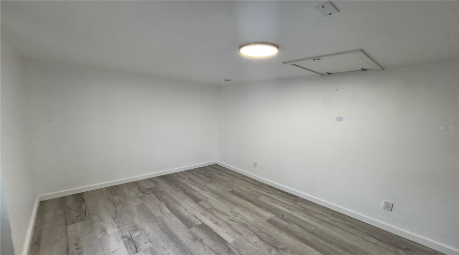 Apopka, Florida 32703, 5 Bedroom Bedrooms, ,2 Bathroombathrooms,Residential,For Sale,Votaw,0,Mfro6431534