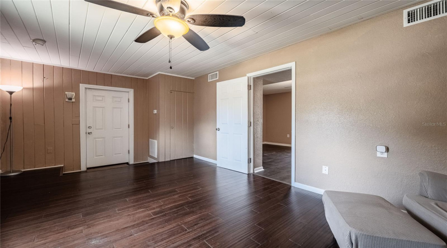 Lakeland, Florida 33805, 4 Bedroom Bedrooms, ,2 Bathroombathrooms,Residential,For Sale,Valencia,0,Mfrl4961261