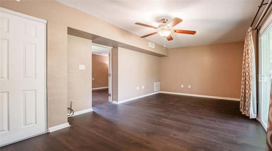 Lakeland, Florida 33805, 4 Bedroom Bedrooms, ,2 Bathroombathrooms,Residential,For Sale,Valencia,0,Mfrl4961261