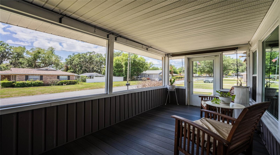 Lakeland, Florida 33805, 4 Bedroom Bedrooms, ,2 Bathroombathrooms,Residential,For Sale,Valencia,0,Mfrl4961261