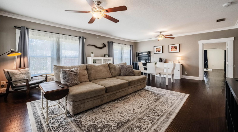 Lakeland, Florida 33805, 4 Bedroom Bedrooms, ,2 Bathroombathrooms,Residential,For Sale,Valencia,0,Mfrl4961261