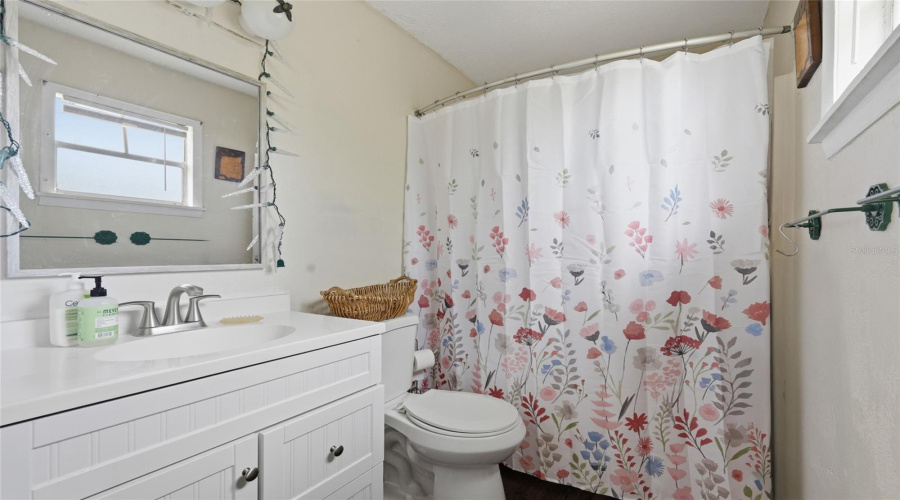 Keystone Heights, Florida 32656, 5 Bedroom Bedrooms, ,2 Bathroombathrooms,Residential,For Sale,Heron,0,Mfrgc540505