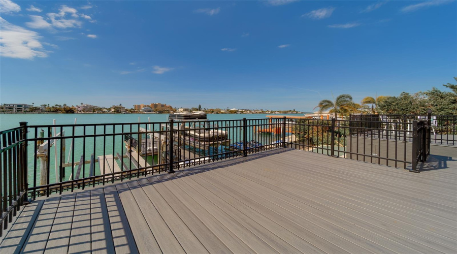 Clearwater Beach, Florida 33767, 6 Bedroom Bedrooms, ,5 Bathroombathrooms,Residential,For Sale,Island,0,Mfrtb8481851