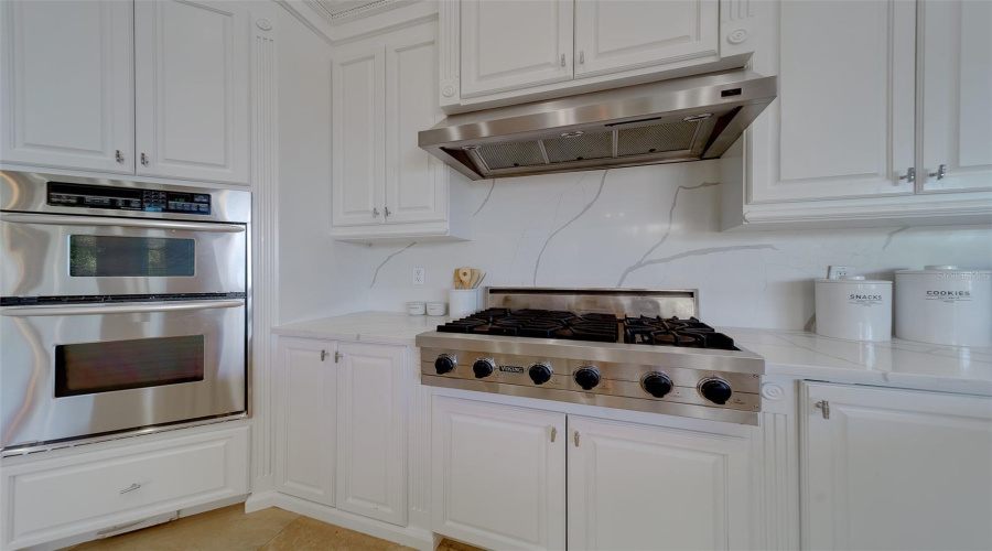 Clearwater Beach, Florida 33767, 6 Bedroom Bedrooms, ,5 Bathroombathrooms,Residential,For Sale,Island,0,Mfrtb8481851