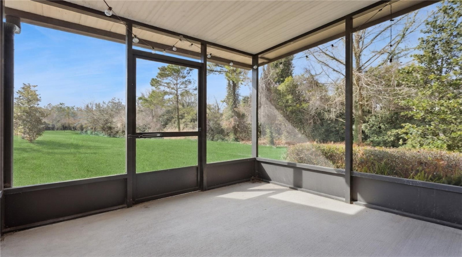 Longwood, Florida 32750, 3 Bedroom Bedrooms, ,2 Bathroombathrooms,Residential,For Sale,Joyful Blossom,0,Mfro6382698