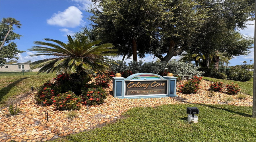 New Port Richey, Florida 34653, 2 Bedroom Bedrooms, ,2 Bathroombathrooms,Residential,For Sale,Coco Plum,0,Mfrtb8537097