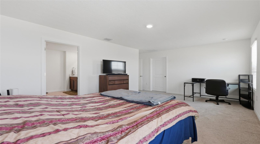 Newberry, Florida 32669, 5 Bedroom Bedrooms, ,3 Bathroombathrooms,Residential,For Sale,11Th,0,Mfrgc540945