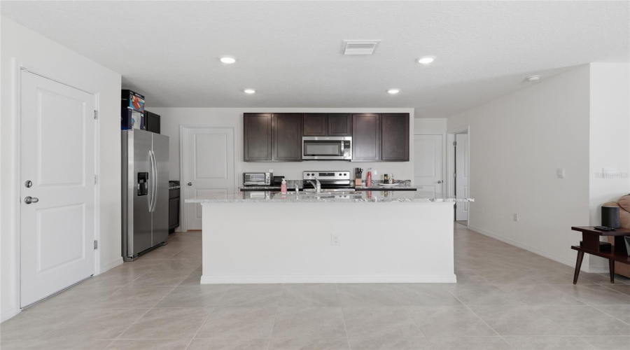 Newberry, Florida 32669, 5 Bedroom Bedrooms, ,3 Bathroombathrooms,Residential,For Sale,11Th,0,Mfrgc540945