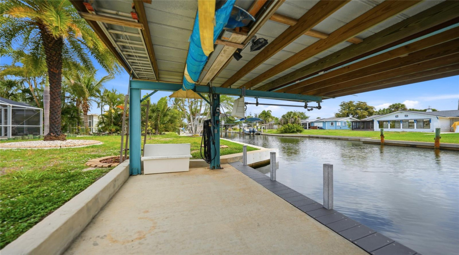 Englewood, Florida 34223, 2 Bedroom Bedrooms, ,3 Bathroombathrooms,Residential,For Sale,Lemon Bay,0,Mfrd6147608