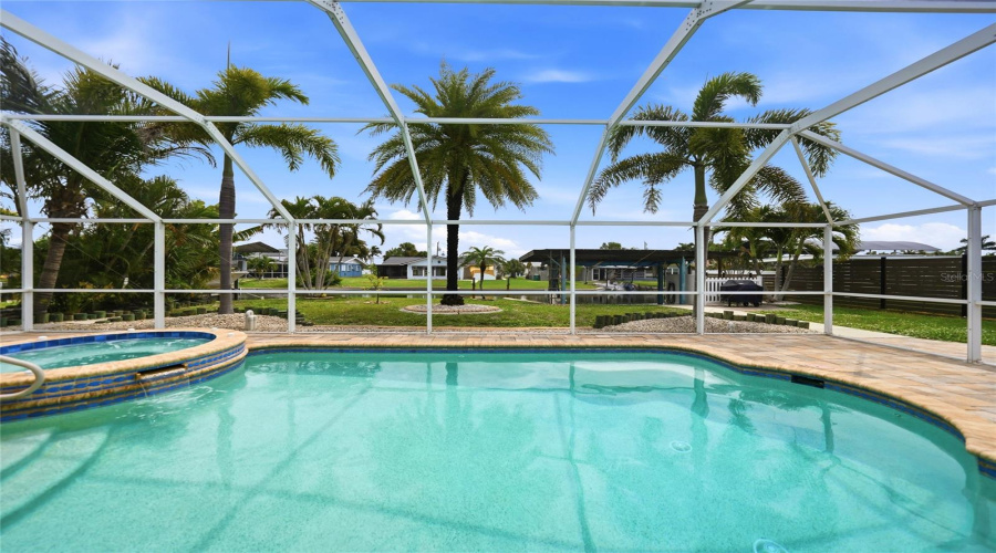 Heated Pool &Amp; Spa Overlooking The Deep Water Canal