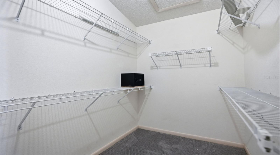 Hudson, Florida 34667, 3 Bedroom Bedrooms, ,2 Bathroombathrooms,Residential,For Sale,Winding Oaks,0,Mfrw7886480
