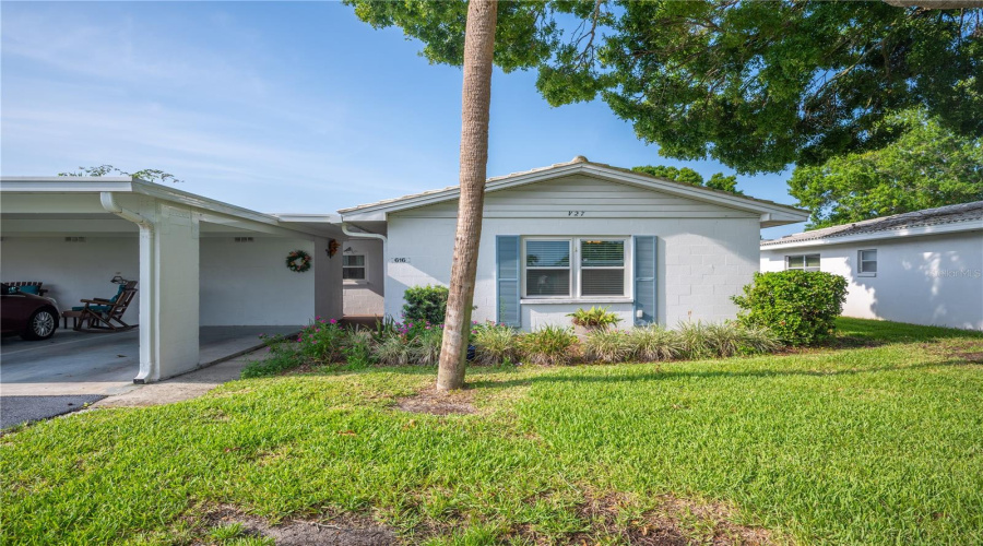 Lakeland, Florida 33803, 2 Bedroom Bedrooms, ,2 Bathroombathrooms,Residential,For Sale,Cottage,0,Mfrl4963227