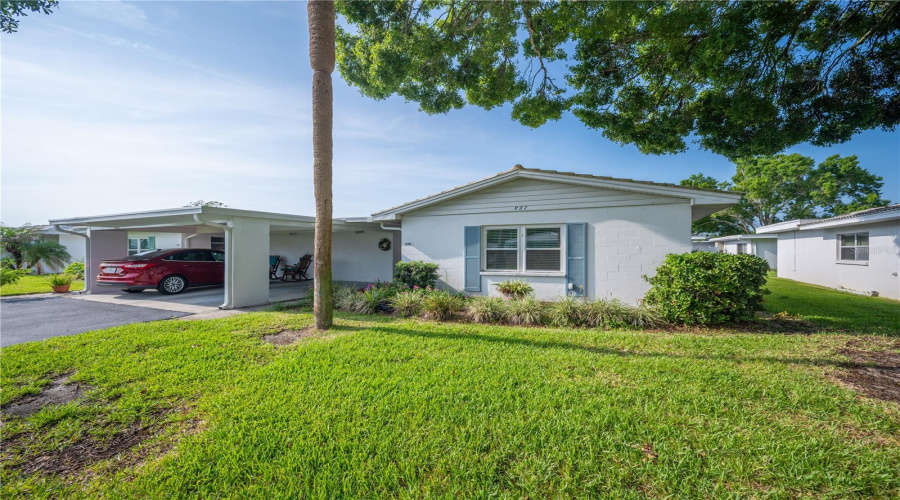 Lakeland, Florida 33803, 2 Bedroom Bedrooms, ,2 Bathroombathrooms,Residential,For Sale,Cottage,0,Mfrl4963227