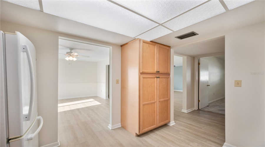 Lakeland, Florida 33803, 2 Bedroom Bedrooms, ,2 Bathroombathrooms,Residential,For Sale,Cottage,0,Mfrl4963227