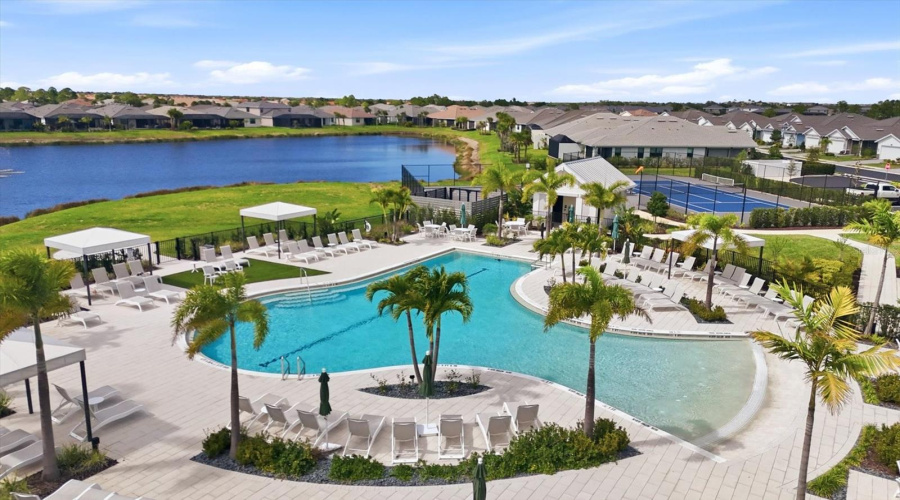 Venice, Florida 34293, 3 Bedroom Bedrooms, ,2 Bathroombathrooms,Residential,For Sale,Midsummer,0,Mfrn6145274