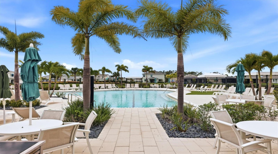 Venice, Florida 34293, 3 Bedroom Bedrooms, ,2 Bathroombathrooms,Residential,For Sale,Midsummer,0,Mfrn6145274