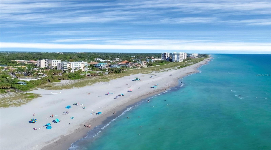 Venice, Florida 34293, 3 Bedroom Bedrooms, ,2 Bathroombathrooms,Residential,For Sale,Midsummer,0,Mfrn6145274