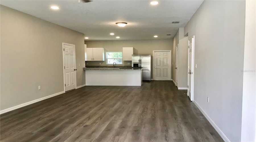 Tampa, Florida 33617, 3 Bedroom Bedrooms, ,2 Bathroombathrooms,Residential,For Sale,Finders,0,Mfrtb8517098
