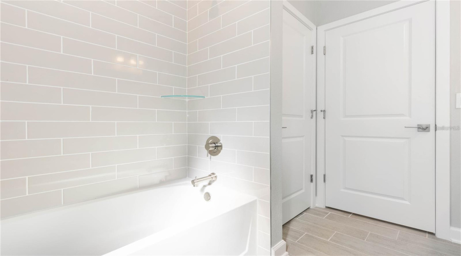 Cape Coral, Florida 33993, 4 Bedroom Bedrooms, ,2 Bathroombathrooms,Residential,For Sale,Diplomat,0,Mfra4702836