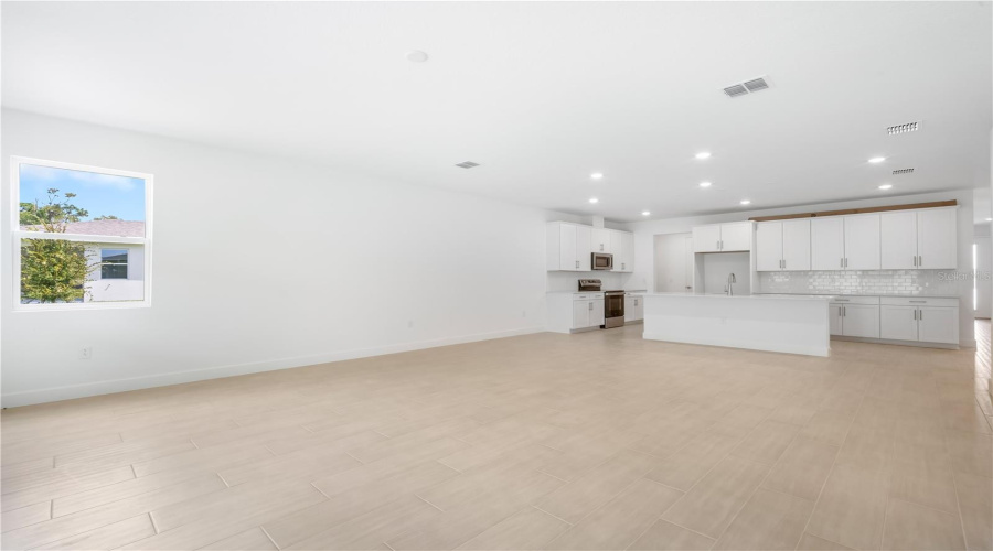 Weeki Wachee, Florida 34613, 3 Bedroom Bedrooms, ,2 Bathroombathrooms,Residential,For Sale,Players,0,Mfrs5127459