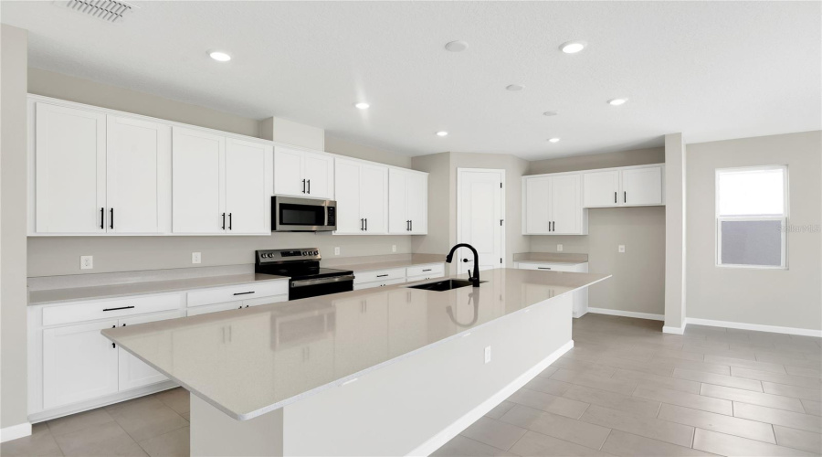 Umatilla, Florida 32784, 4 Bedroom Bedrooms, ,2 Bathroombathrooms,Residential,For Sale,Bull Frog,0,Mfrs5112451