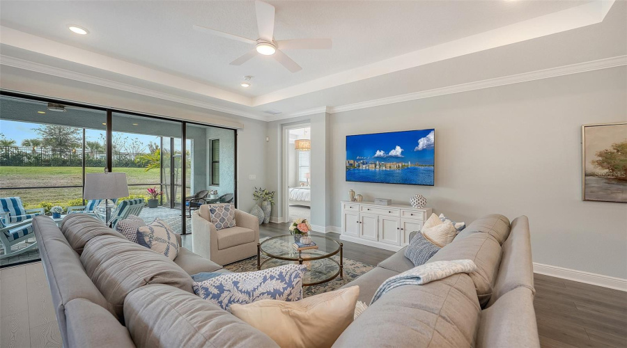 Bradenton, Florida 34211, 3 Bedroom Bedrooms, ,3 Bathroombathrooms,Residential,For Sale,Cresswind,0,Mfra4682904