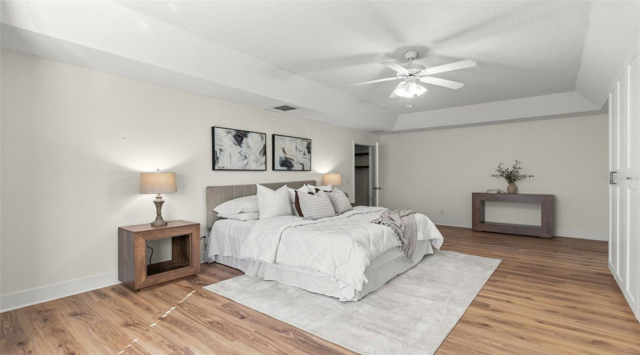 Winter Garden, Florida 34787, 4 Bedroom Bedrooms, ,3 Bathroombathrooms,Residential,For Sale,Hearthglen,0,Mfro6433153